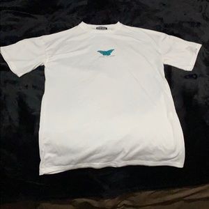 Oversized Tee w/ Butterfly